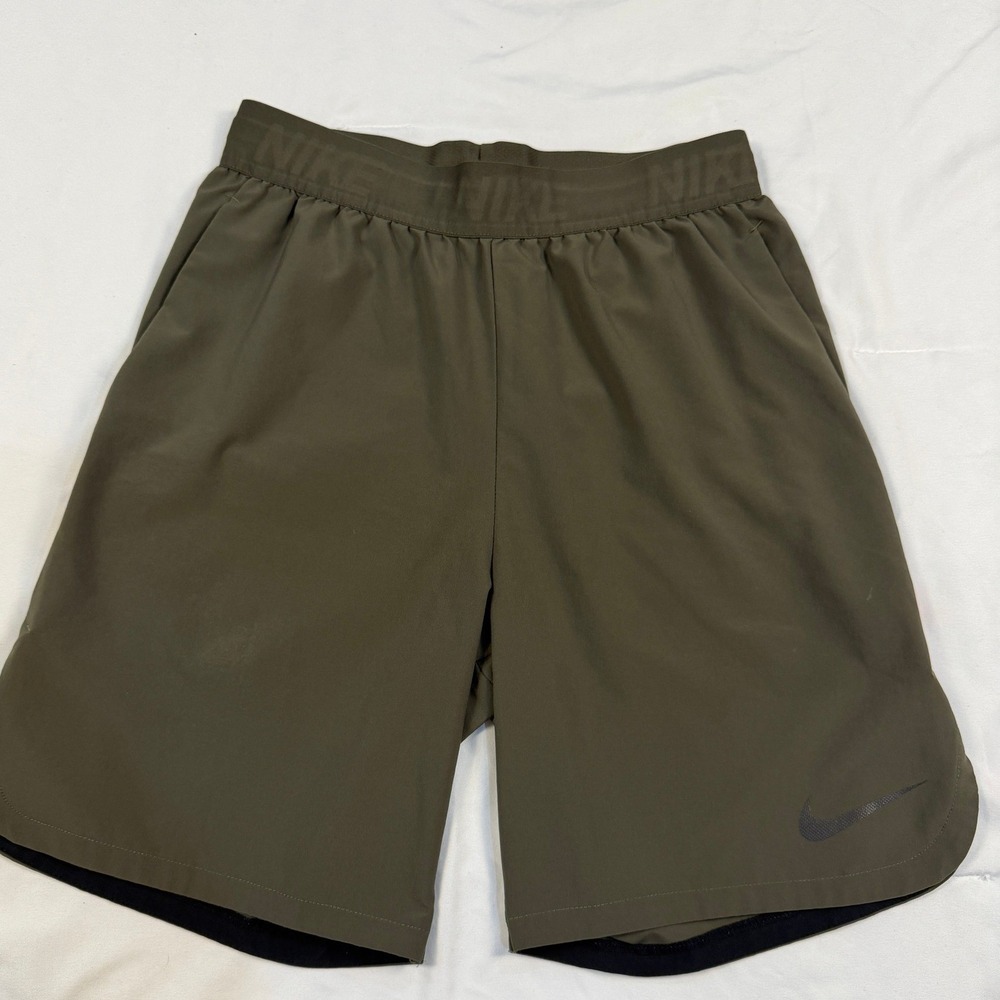 Nike Flex Stride 7 Inch Running Shorts Mens Small Olive Green Perfomance Running